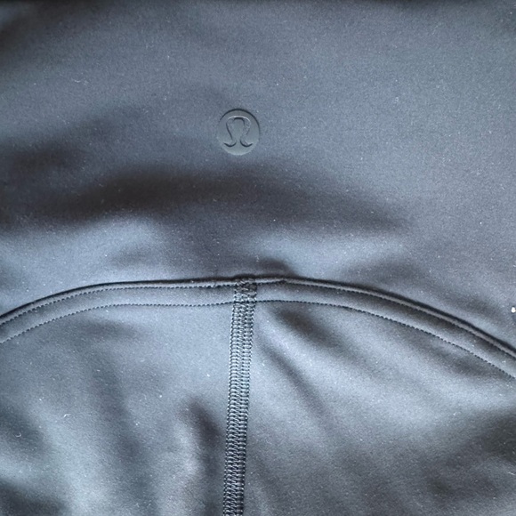 lululemon Align™ High-Rise Crop with Pockets 23" size 4​ - Picture 4 of 6